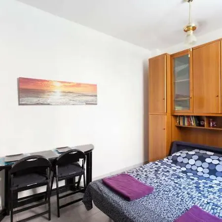 Little Apartamento *